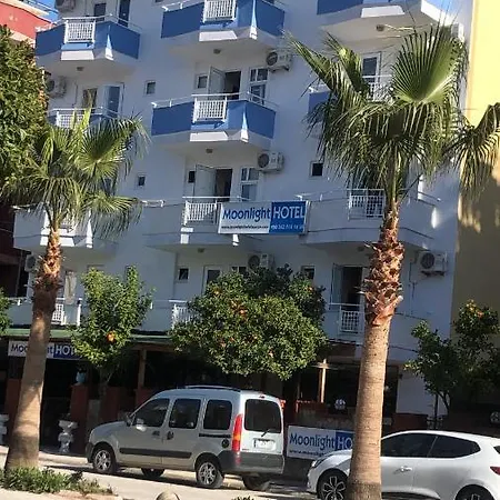 Hotel Moonlight