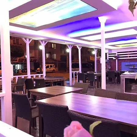 Moonlight Hotel 3*